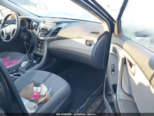 Photo 4 VIN: 5NPDH4AE0GH737644 - HYUNDAI ELANTRA 