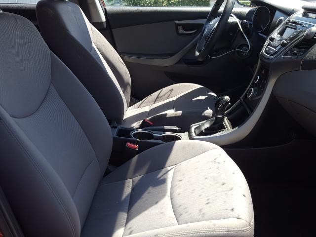 Photo 4 VIN: 5NPDH4AE0GH741239 - HYUNDAI ELANTRA SE 