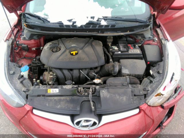 Photo 9 VIN: 5NPDH4AE0GH749700 - HYUNDAI ELANTRA 