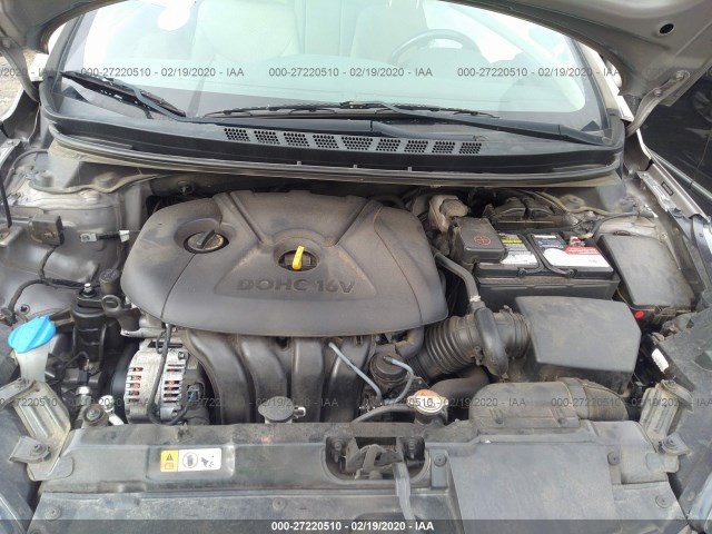 Photo 9 VIN: 5NPDH4AE0GH764228 - HYUNDAI ELANTRA 