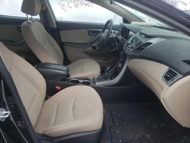 Photo 4 VIN: 5NPDH4AE0GH764570 - HYUNDAI ELANTRA SE 