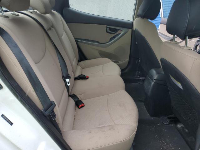 Photo 9 VIN: 5NPDH4AE0GH766139 - HYUNDAI ELANTRA 