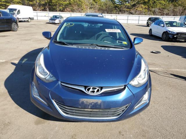 Photo 4 VIN: 5NPDH4AE0GH769672 - HYUNDAI ELANTRA SE 