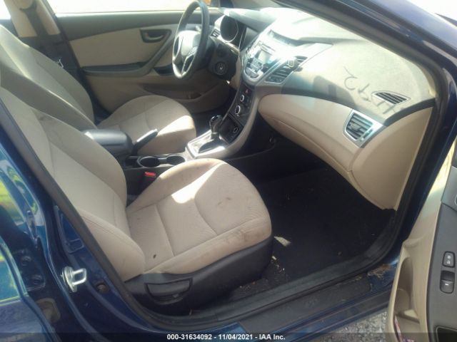 Photo 4 VIN: 5NPDH4AE0GH770188 - HYUNDAI ELANTRA 