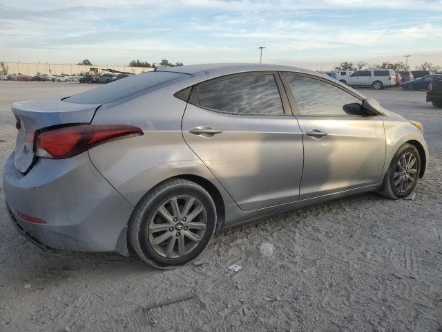 Photo 2 VIN: 5NPDH4AE0GH776105 - HYUNDAI ELANTRA SE 