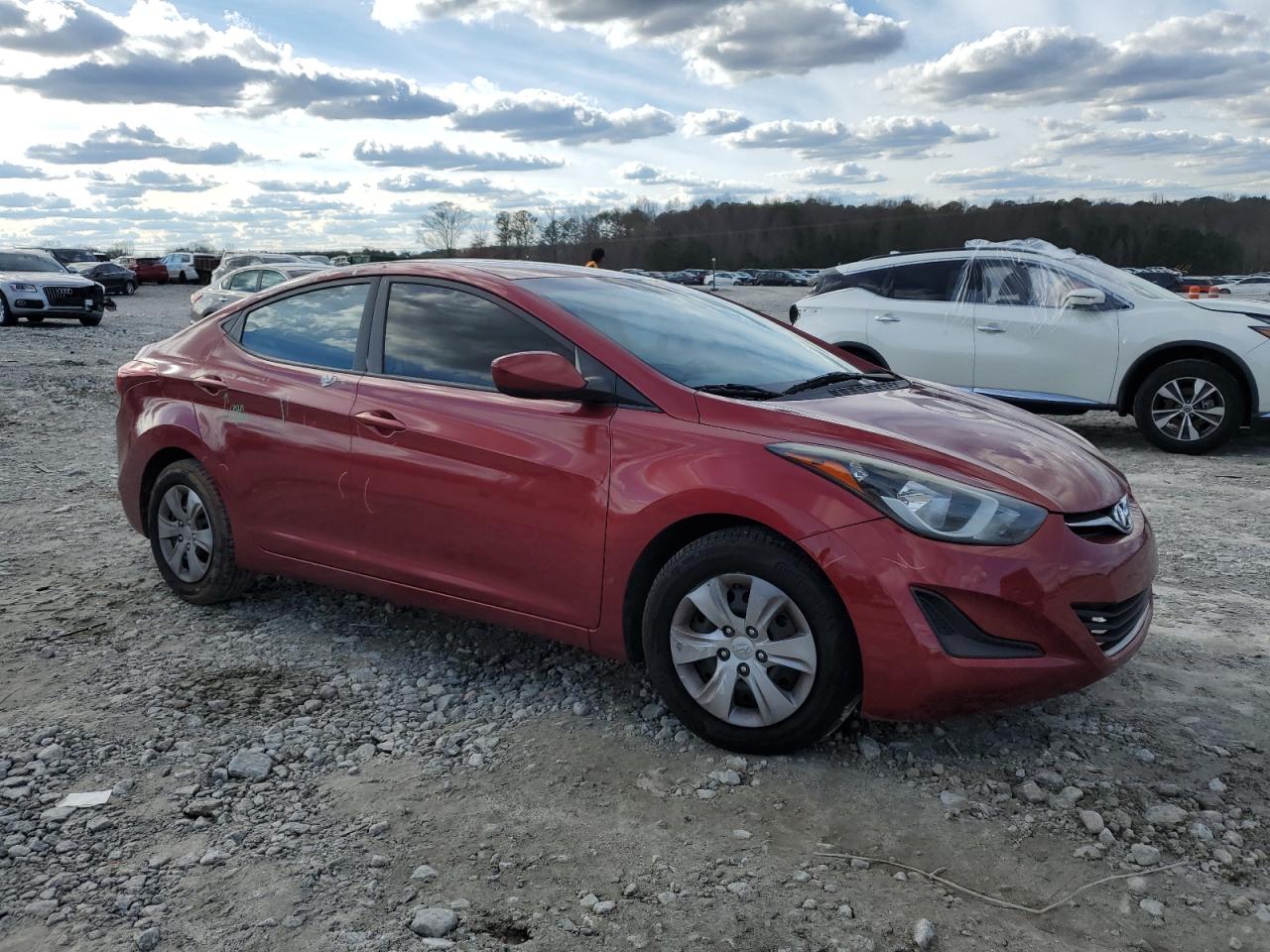 Photo 3 VIN: 5NPDH4AE0GH779411 - HYUNDAI ELANTRA 