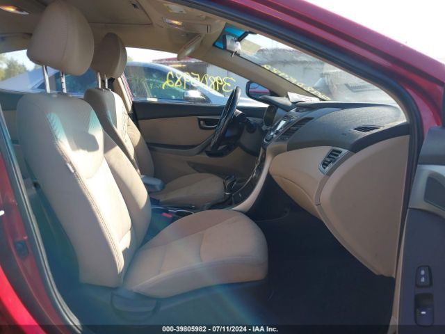 Photo 4 VIN: 5NPDH4AE0GH781840 - HYUNDAI ELANTRA 