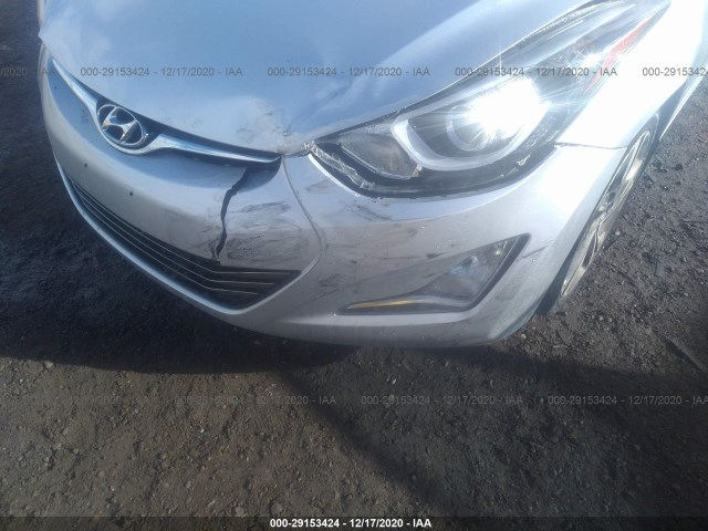 Photo 5 VIN: 5NPDH4AE0GH794748 - HYUNDAI ELANTRA 