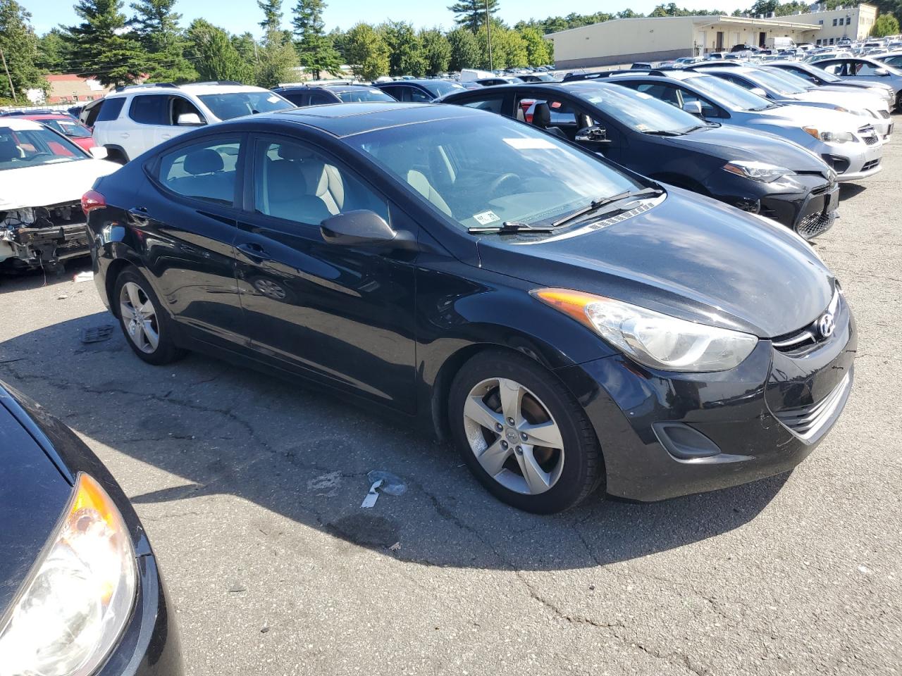 Photo 3 VIN: 5NPDH4AE1BH003913 - HYUNDAI ELANTRA 