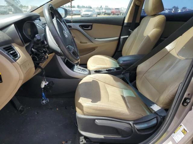 Photo 6 VIN: 5NPDH4AE1BH011400 - HYUNDAI ELANTRA GL 