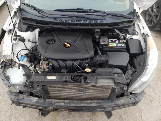 Photo 6 VIN: 5NPDH4AE1BH022848 - HYUNDAI ELANTRA GL 