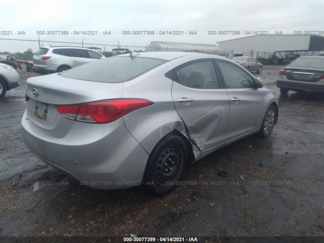 Photo 3 VIN: 5NPDH4AE1BH023983 - HYUNDAI ELANTRA 