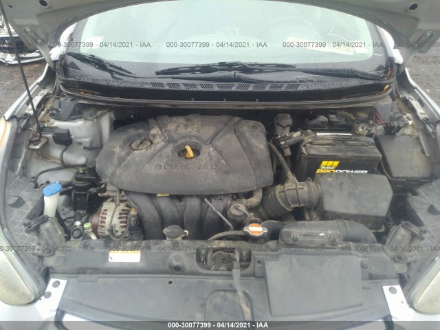 Photo 9 VIN: 5NPDH4AE1BH023983 - HYUNDAI ELANTRA 