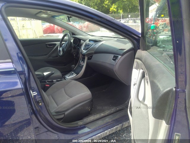 Photo 4 VIN: 5NPDH4AE1BH024583 - HYUNDAI ELANTRA 