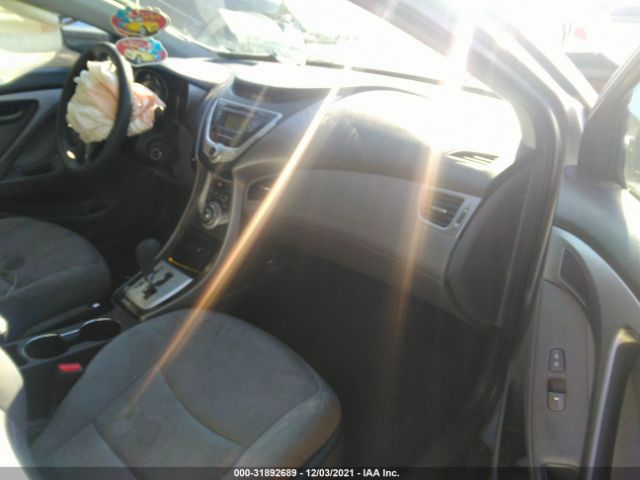 Photo 4 VIN: 5NPDH4AE1BH036796 - HYUNDAI ELANTRA 