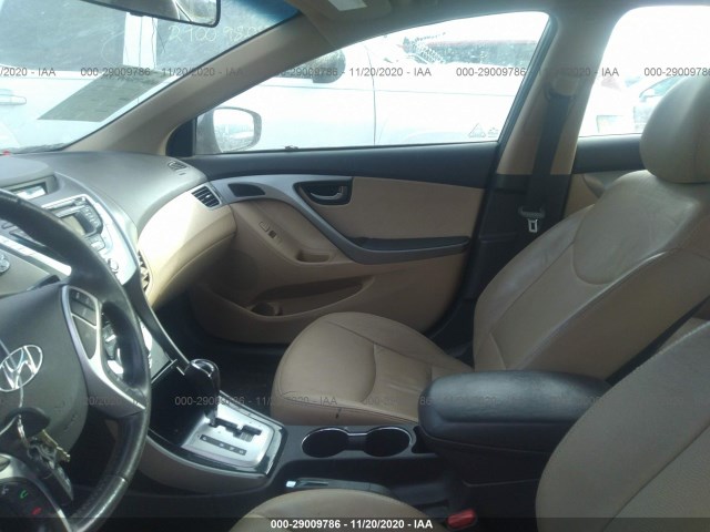 Photo 4 VIN: 5NPDH4AE1BH042114 - HYUNDAI ELANTRA 