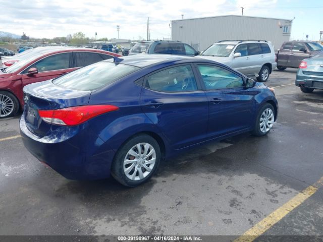 Photo 3 VIN: 5NPDH4AE1BH044168 - HYUNDAI ELANTRA 