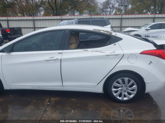 Photo 5 VIN: 5NPDH4AE1BH059480 - HYUNDAI ELANTRA 