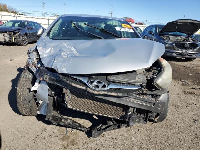 Photo 4 VIN: 5NPDH4AE1CH083814 - HYUNDAI ELANTRA 