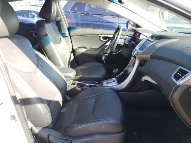 Photo 4 VIN: 5NPDH4AE1CH084414 - HYUNDAI ELANTRA 