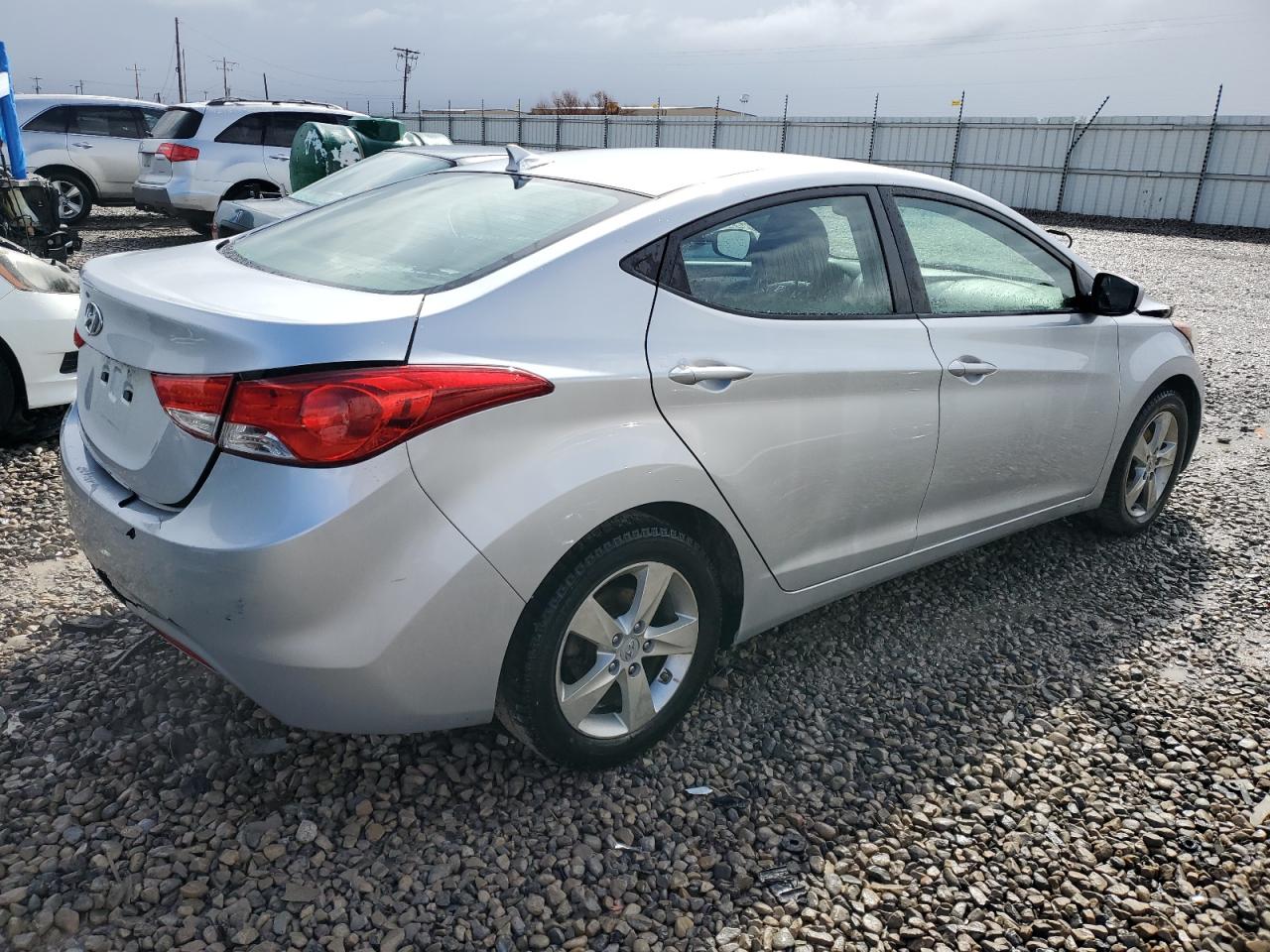 Photo 2 VIN: 5NPDH4AE1CH095588 - HYUNDAI ELANTRA 