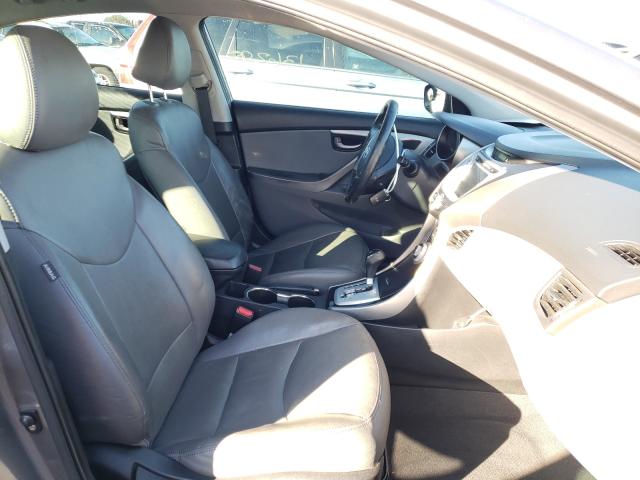 Photo 4 VIN: 5NPDH4AE1CH097020 - HYUNDAI ELANTRA GL 