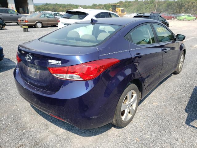 Photo 3 VIN: 5NPDH4AE1CH098328 - HYUNDAI ELANTRA GL 