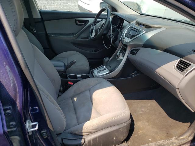 Photo 4 VIN: 5NPDH4AE1CH098328 - HYUNDAI ELANTRA GL 