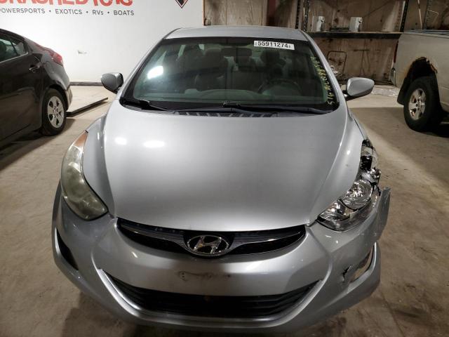 Photo 4 VIN: 5NPDH4AE1CH098569 - HYUNDAI ELANTRA 