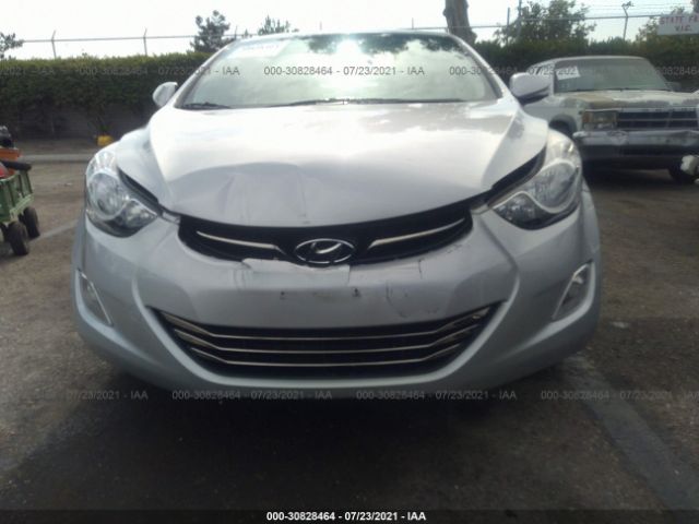 Photo 5 VIN: 5NPDH4AE1CH112342 - HYUNDAI ELANTRA 