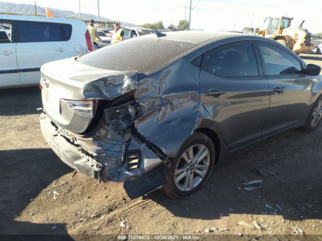 Photo 5 VIN: 5NPDH4AE1CH114687 - HYUNDAI ELANTRA 