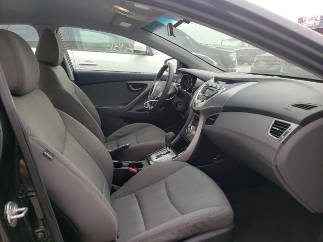 Photo 4 VIN: 5NPDH4AE1CH116486 - HYUNDAI ELANTRA GL 