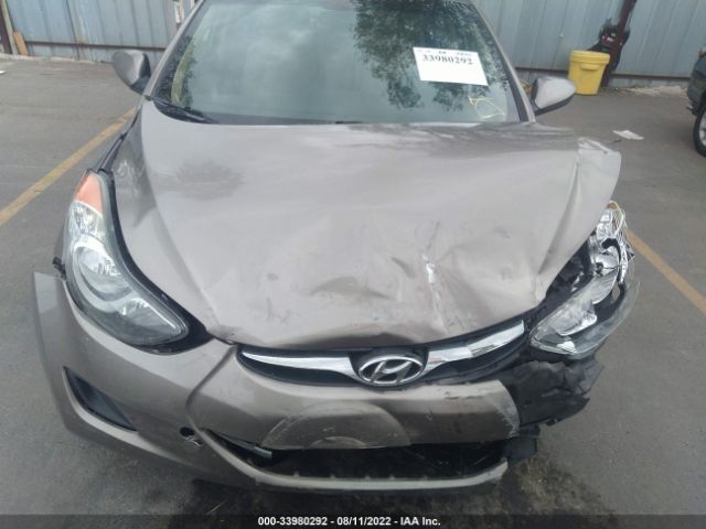 Photo 5 VIN: 5NPDH4AE1CH117346 - HYUNDAI ELANTRA 