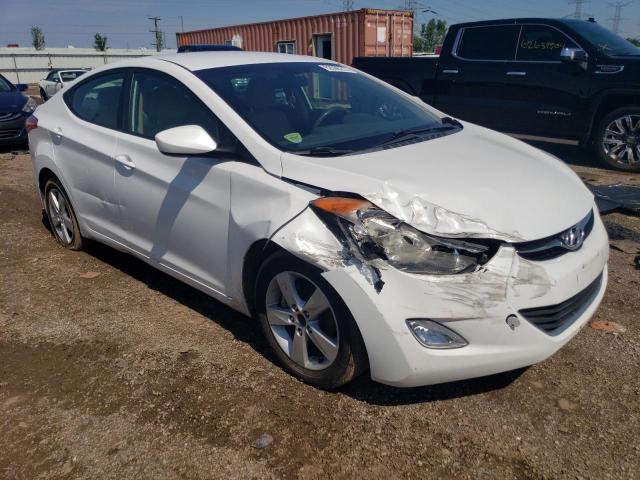 Photo 3 VIN: 5NPDH4AE1CH117475 - HYUNDAI ELANTRA 