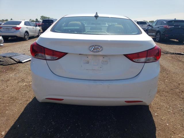 Photo 5 VIN: 5NPDH4AE1CH117475 - HYUNDAI ELANTRA 