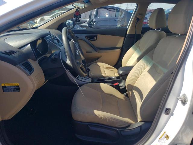 Photo 6 VIN: 5NPDH4AE1CH117475 - HYUNDAI ELANTRA 