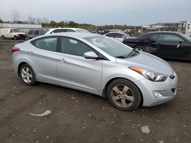 Photo 3 VIN: 5NPDH4AE1CH123986 - HYUNDAI ELANTRA GL 