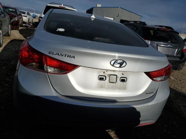 Photo 5 VIN: 5NPDH4AE1CH133885 - HYUNDAI ELANTRA 