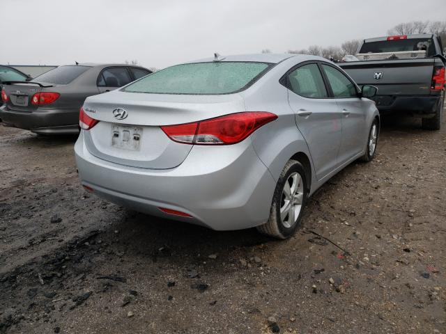 Photo 3 VIN: 5NPDH4AE1CH137239 - HYUNDAI ELANTRA GL 