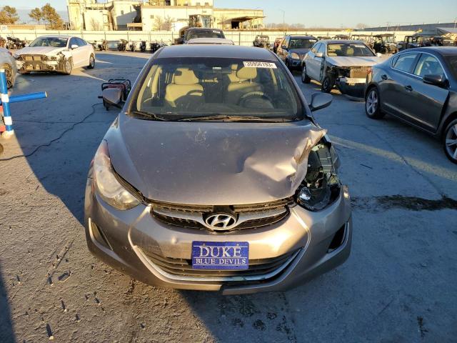 Photo 4 VIN: 5NPDH4AE1CH138973 - HYUNDAI ELANTRA GL 