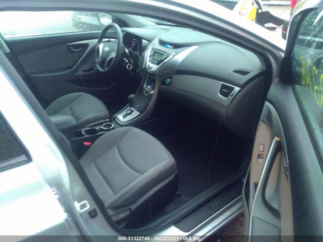 Photo 4 VIN: 5NPDH4AE1CH140612 - HYUNDAI ELANTRA 