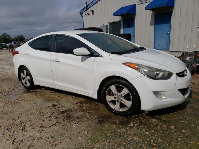 Photo 3 VIN: 5NPDH4AE1CH141811 - HYUNDAI ELANTRA GL 