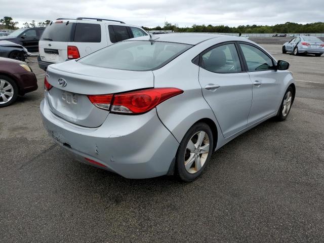 Photo 3 VIN: 5NPDH4AE1DH158738 - HYUNDAI ELANTRA GL 