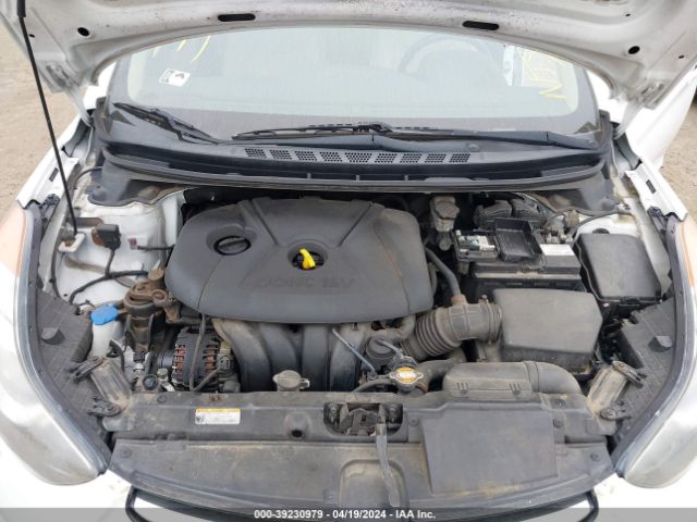 Photo 9 VIN: 5NPDH4AE1DH169822 - HYUNDAI ELANTRA 