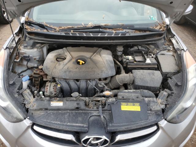 Photo 6 VIN: 5NPDH4AE1DH172946 - HYUNDAI ELANTRA GL 