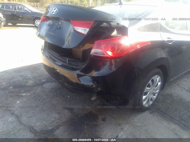 Photo 5 VIN: 5NPDH4AE1DH177869 - HYUNDAI ELANTRA 