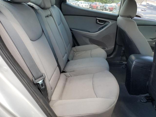 Photo 9 VIN: 5NPDH4AE1DH200065 - HYUNDAI ELANTRA GL 