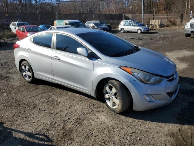 Photo 3 VIN: 5NPDH4AE1DH206819 - HYUNDAI ELANTRA GL 