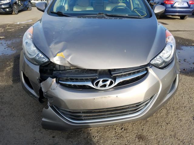 Photo 8 VIN: 5NPDH4AE1DH220946 - HYUNDAI ELANTRA GL 