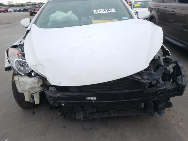 Photo 8 VIN: 5NPDH4AE1DH223958 - HYUNDAI ELANTRA GL 